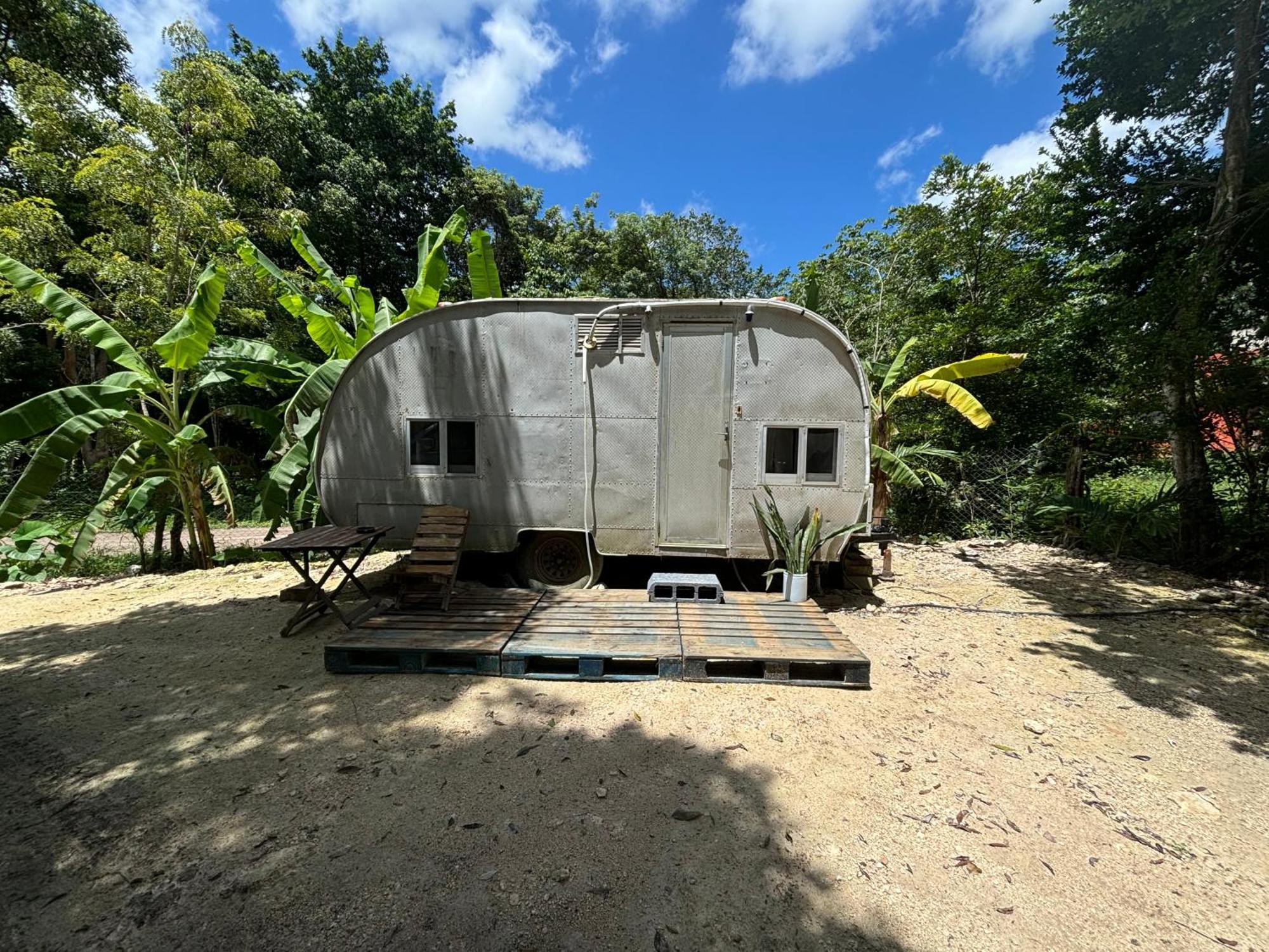 Momotoh Camper Hotel Xpujil Exterior photo